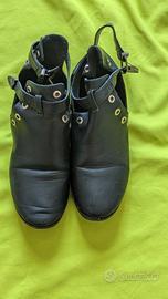 Stivaletti neri bassi taglia 35