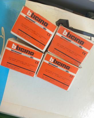 bticino deviatore bipolare e 62/216 4 pezzi