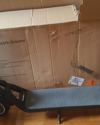 Monopattino elettrico nuovo