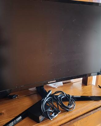 Monitor Samsung curvo 24pollici