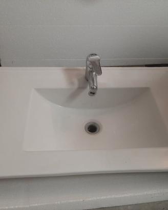 Lavandino da bagno (incasso con rubinetto)