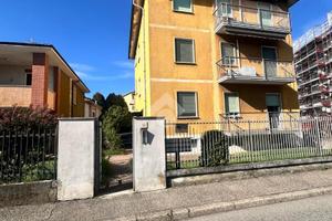 2 LOCALI A PAVIA