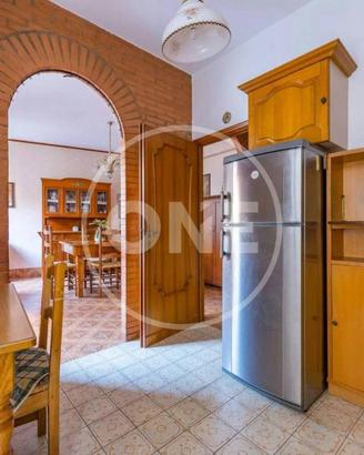 Appartamento di 144 m² con 3 locali e box auto a C