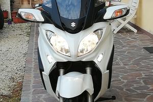 Suzuki Burgman 650 - 2013