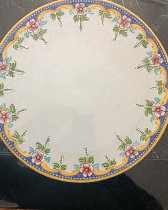piatto in ceramica di castelli