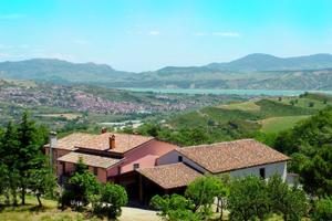 Natura, Relax e Autenticità nel Cuore della Basili