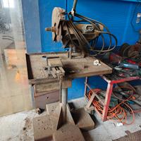 Troncatrice per ferro trifase