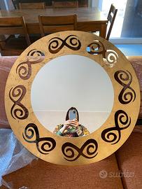 Specchio ferro intagliato