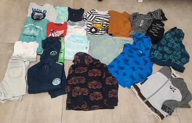 Vestiti maschio 2-4 anni. 20 pezzi