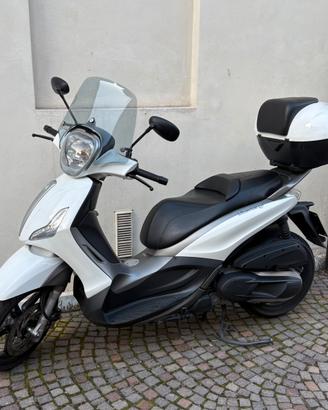 Piaggio Beverly 350