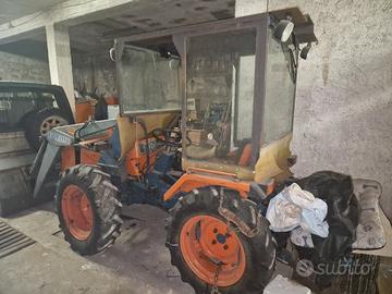 Trattore Carraro 