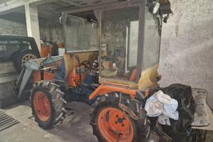 Trattore Carraro 