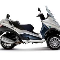 Ricambi per Piaggio MP3 hybrid e benzina 125 250