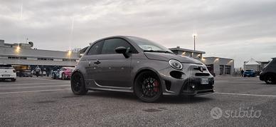 595 abarth 300cv