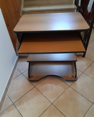 Mobile porta TV/PC
