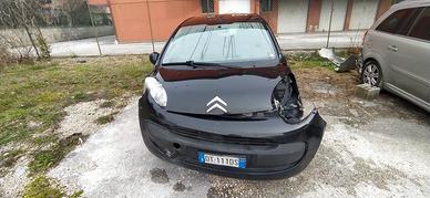 Citroen C1 incidentata.