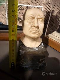 Busto mussolini duce. Mvsn fascio