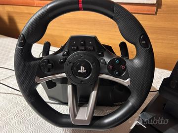 Volante e pedaliera PS4 e PC Hori RWA