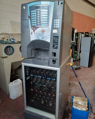Distributore Combi Brio Brio 3 + Minisnakky