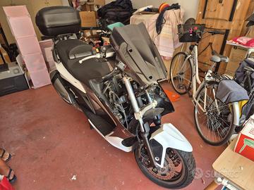 Kymco Xciting 400 i 