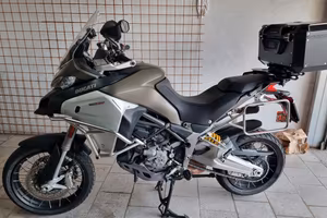 Ducati Multistrada Enduro 1200 – 2016 – 43.400 km 