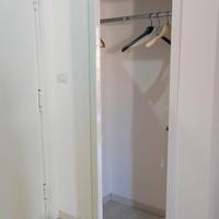 Porta di legno laccato bianco e vetro