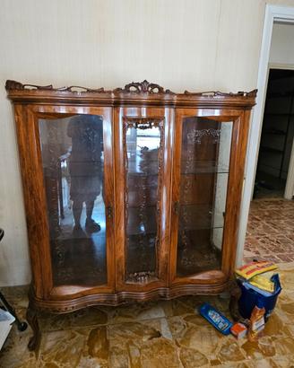 Credenza vetrina