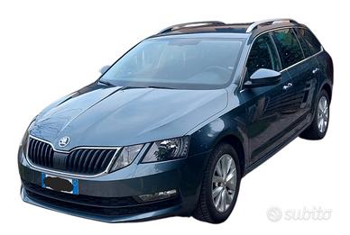 Skoda Octavia Wagon 1.5 gtec executive 
