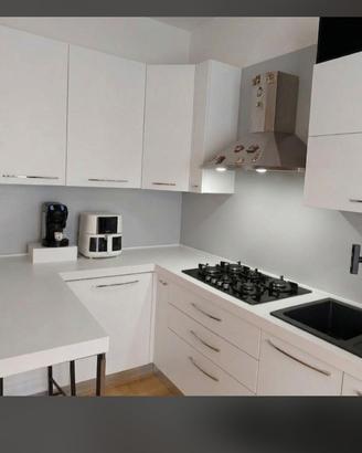 Cucina Angolare completa