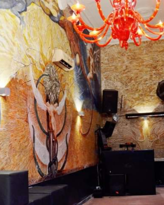 Bottega pub