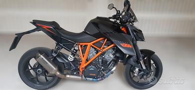 KTM 1290 Super Duke - SUPERDUKE 2016 BLACK