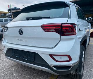 Ricambi usati per VW T-Roc 2.0 TDI del 2024
