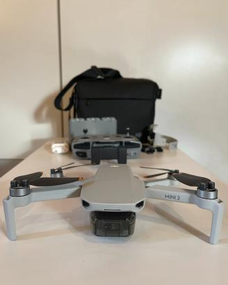 Drone DJI mini 2 fly more combo come nuovo