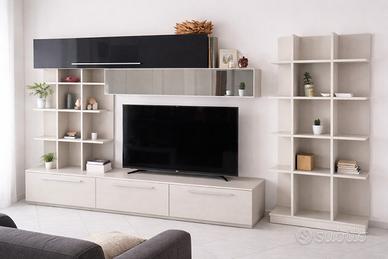 Parete attrezzata moderna con librerie