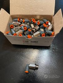 Raccordi tubo in plastica D.8 1/4" girevoli