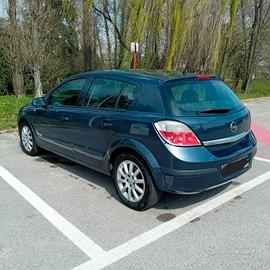 Opel astra h 1300 cdti