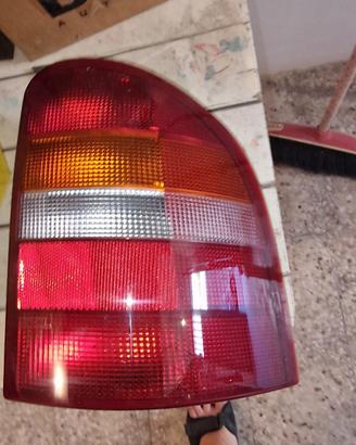 Stop posteriore Ford Mondeo – NUOVO sigillato