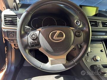 Lexus CT 200H