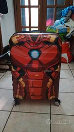 valigia American Tourister collezione Marvel