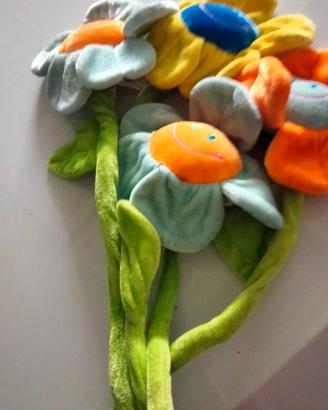 Fiori in stoffa per bambini