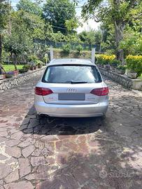 Audi A4 avant SLine Tronic 2.0 TDI