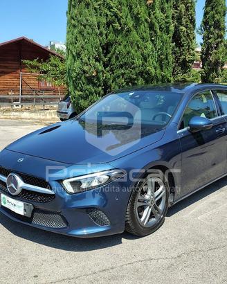 MERCEDES A 180 d Automatic Business Extra