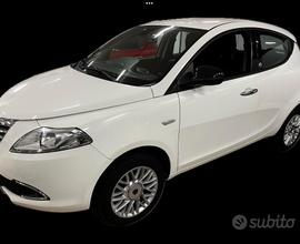 Lancia Ypsilon 0.9 TwinAir 85 CV 5 porte Metano Ec