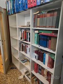 LIBRERIA A CHI LA PORTA VIA