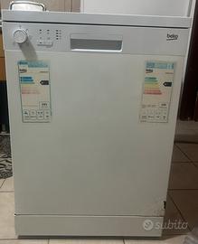Lavastoviglie BEKO Usato Ottime condizione