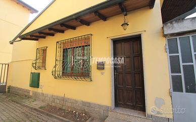 BETTOLINO - 3 LOCALI INDIPENDENTE SENZA SPESE COND