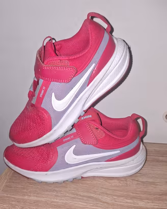 Nike STAR RUNNER 