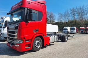 SCANIA R 500 MOTRICE 2 ASSI