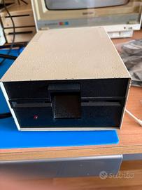 Apple floppy drive 5.25 inch parzialmente ok