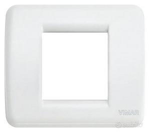 Vimar serie Idea, placca 1-2 moduli versione Rondò